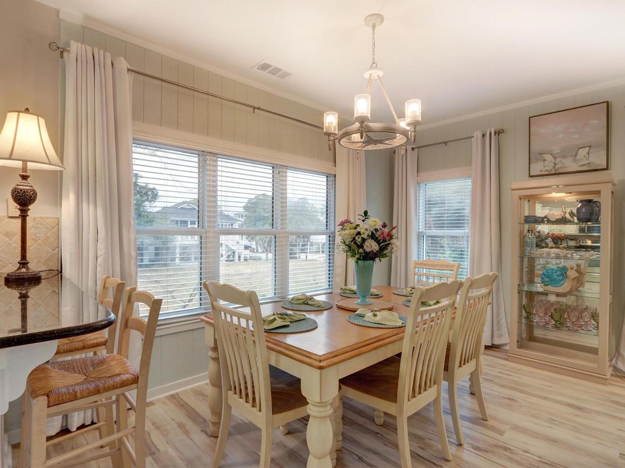 Seaside On 7Th Villa Tybee Island Exterior photo